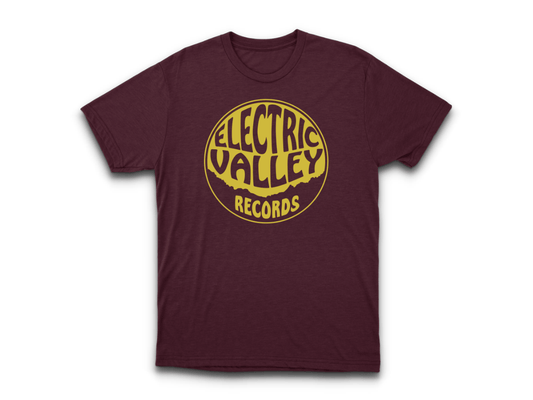 EVR Logo burgundy t-shirt